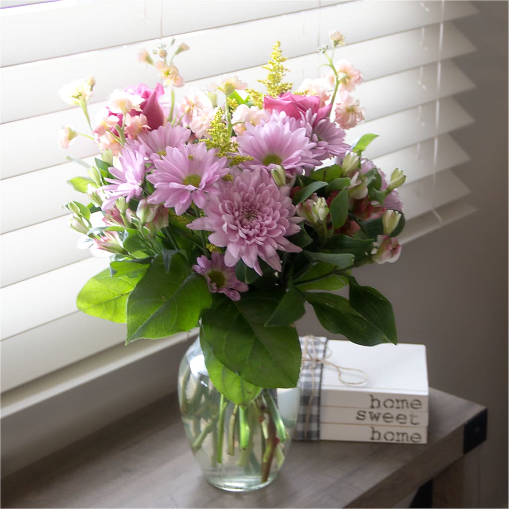 Pastel Tradition - A Florist Original – DIGIORGIO'S FLORIST, Charleroi PA