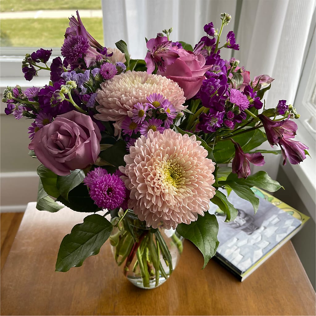 Ultraviolet Bouquet – DIGIORGIO'S FLORIST, Charleroi PA
