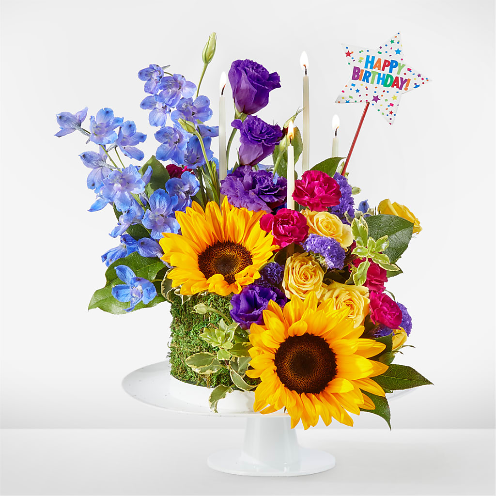 Star of the Day Floral Cake – DIGIORGIO'S FLORIST, Charleroi PA