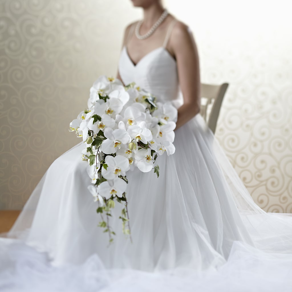 Classic White Bouquet – DIGIORGIO'S FLORIST, Charleroi PA