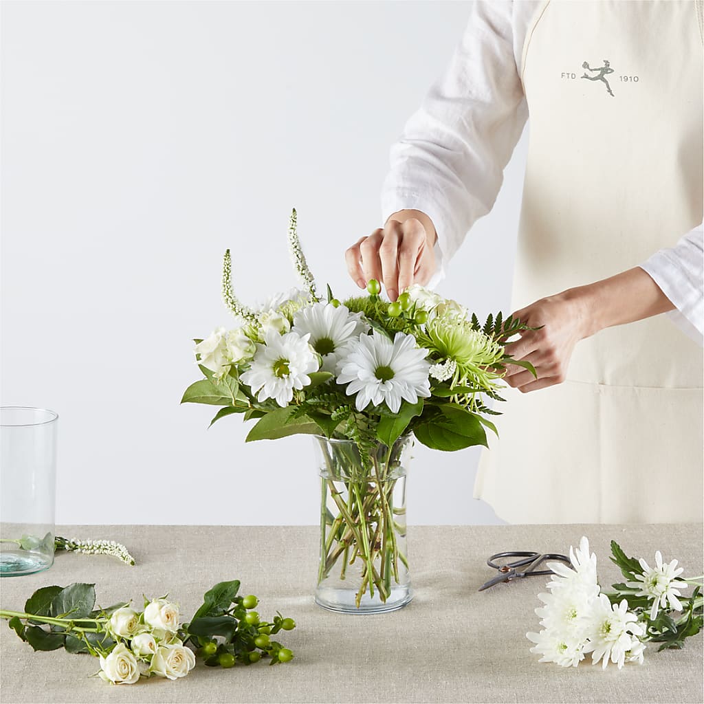Irish Garden - A Florist Original – DIGIORGIO'S FLORIST, Charleroi PA