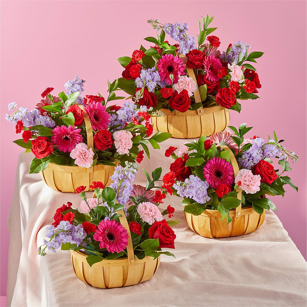 Pink Picnic Basket – DIGIORGIO'S FLORIST, Charleroi PA