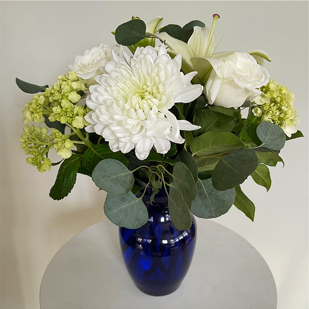 Snowy Dreams Bouquet – DIGIORGIO'S FLORIST, Charleroi PA
