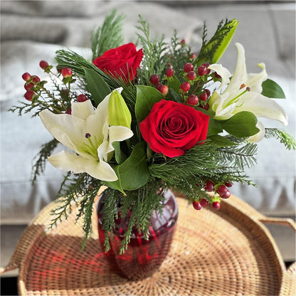 Evergreen Delight Bouquet – DIGIORGIO'S FLORIST, Charleroi PA