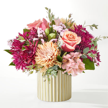Berry Cobbler Bouquet with Ivory Vase – DIGIORGIO'S FLORIST, Charleroi PA