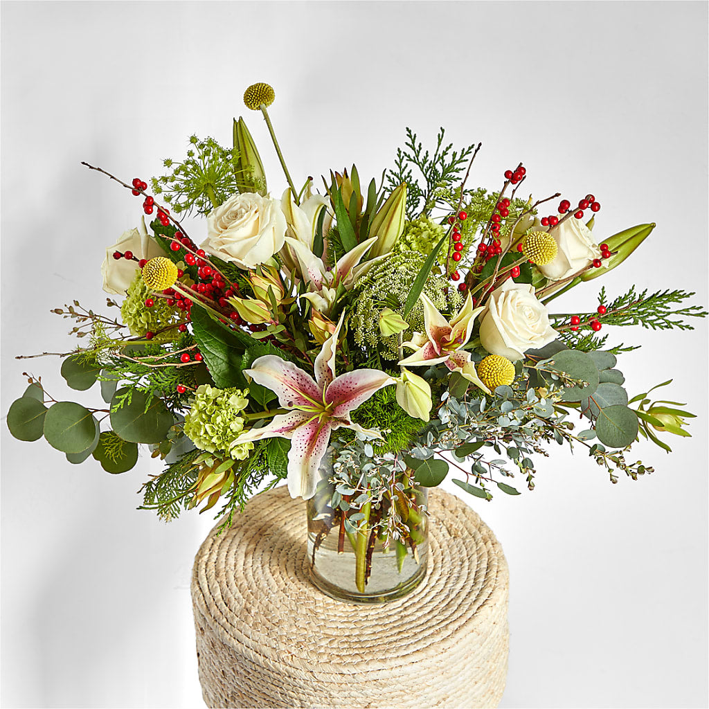 Berry & Bright Bouquet – DIGIORGIO'S FLORIST, Charleroi PA