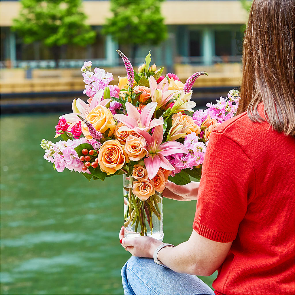 Bisous Bouquet – DIGIORGIO'S FLORIST, Charleroi PA